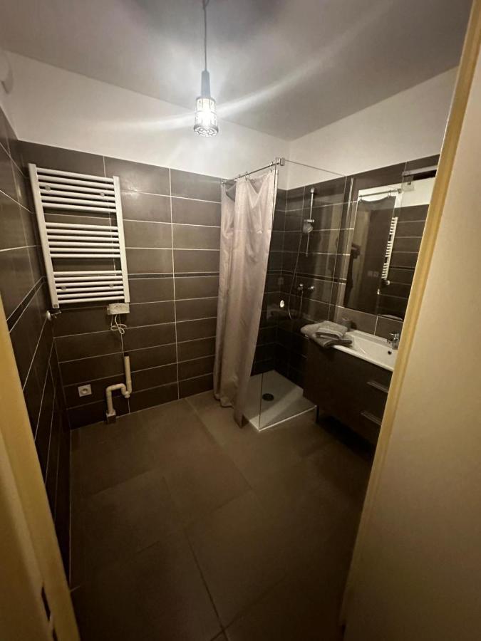 Superbe Appartement Terrasse 2P A 5 Min A Pied Du Vieux Nice, Du Port Et Du Tram Exterior foto